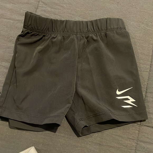 BRAND NEW Nike Polo bodysuit and shorts for baby boy size 6months - Picture 5 of 6